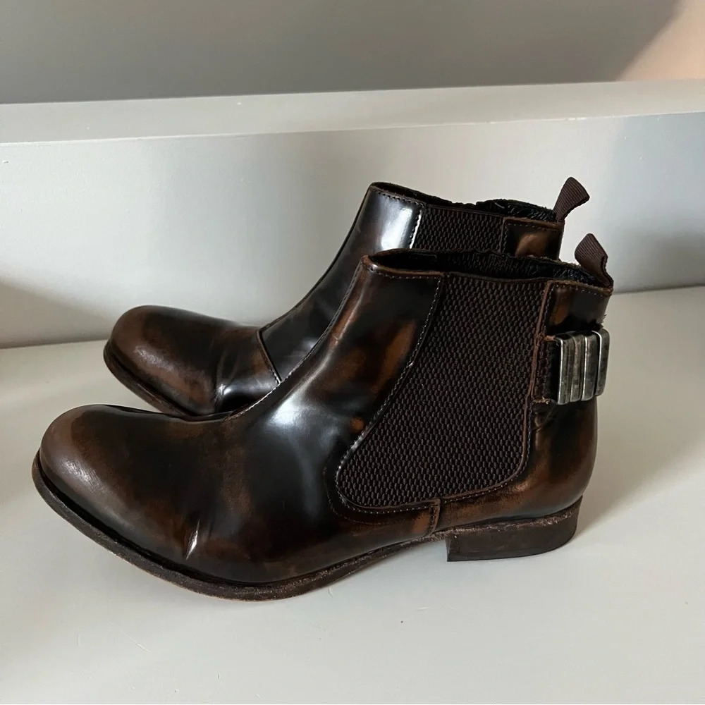 Free People Castillo Chelsea Boots Ankle  size 37